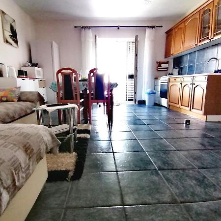 Apartman Canaki Splitska Eksteriør bilde